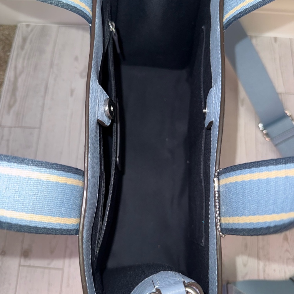 COACH Blue Leather Tote Large | Smith Tote - Picture 6 of 8